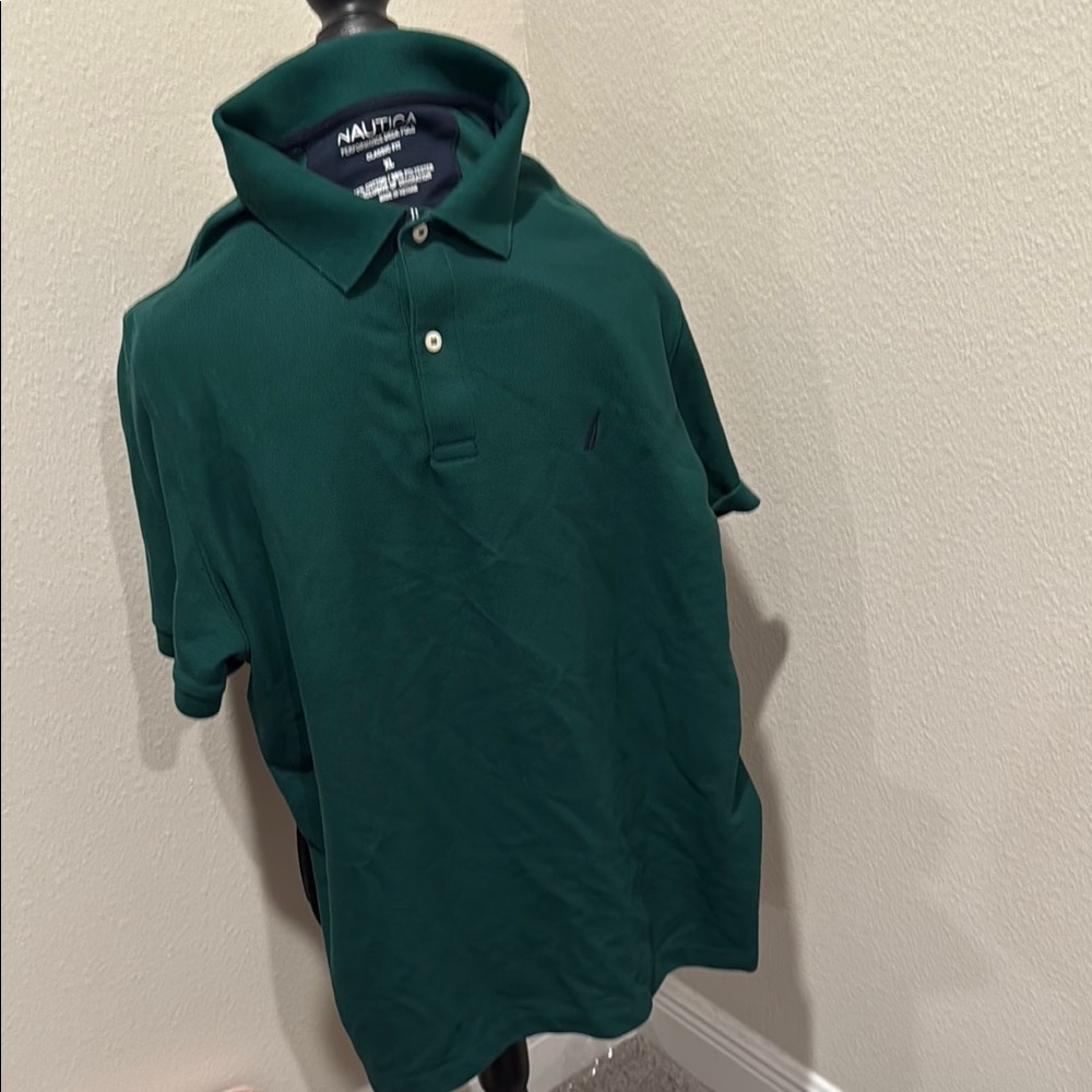 Nautica Men's Green Polo Shirt